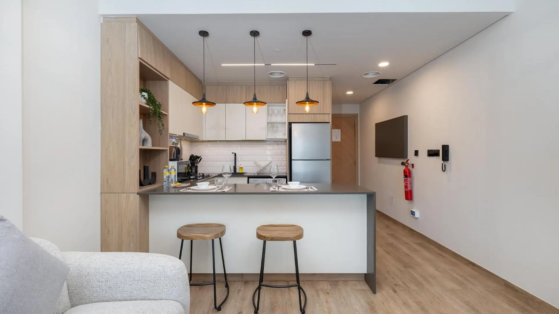 Sophisticated Studio Apartment In Rokane G25 Jvc Dubai 0*,
